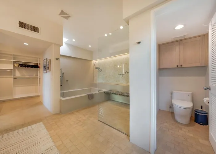 Gated La Paloma Estate With Mountain Views *