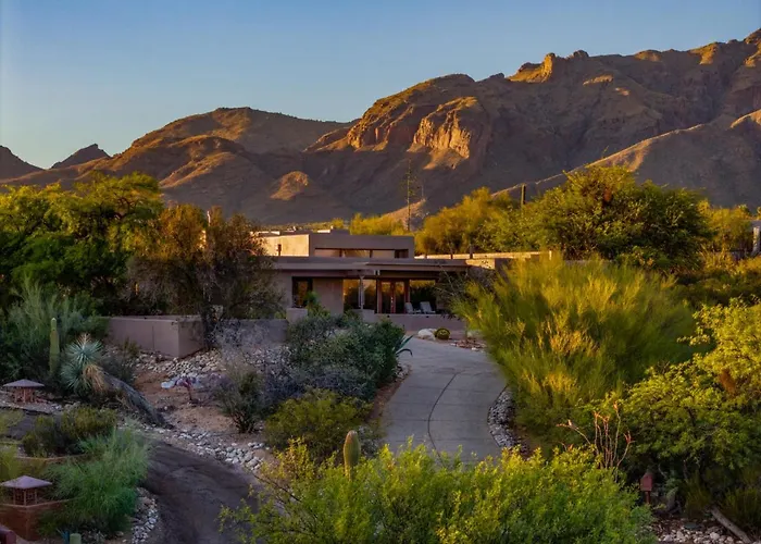 Gated La Paloma Estate With Mountain Views